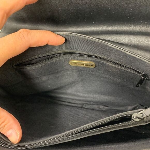 GIANI Bernini Vintage Leather Chain Bag - Picture 12 of 15